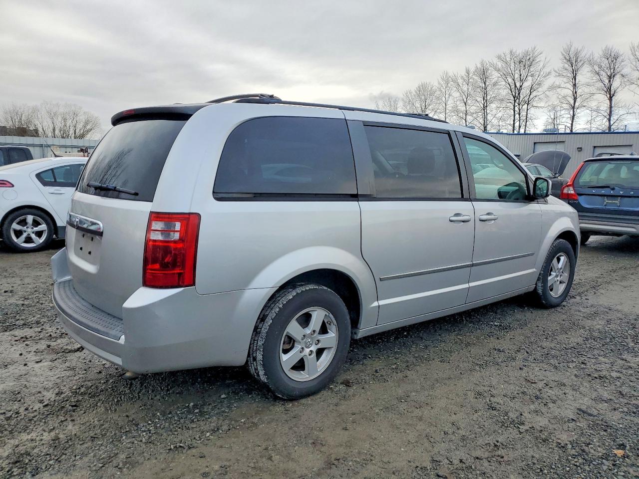 2010 DODGE GRAND CARAVAN SXT photo 3