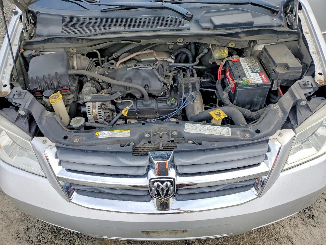 2010 DODGE GRAND CARAVAN SXT photo 12
