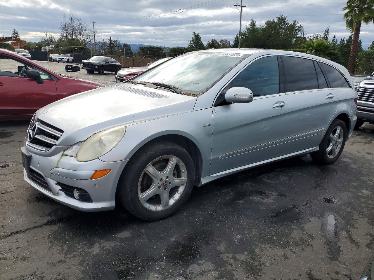 2009 MERCEDES-BENZ R