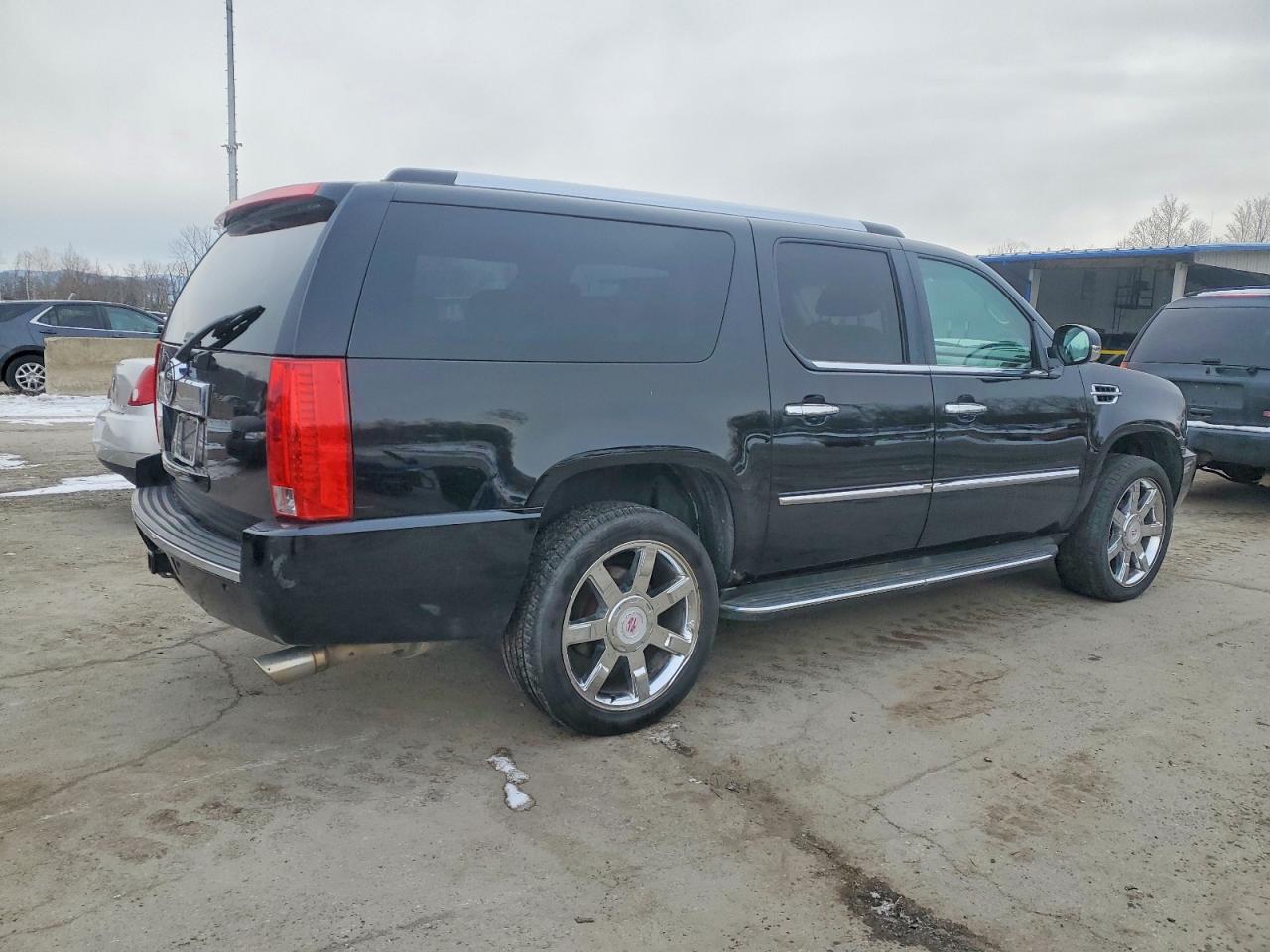 2008 CADILLAC ESCALADE ESV photo 3