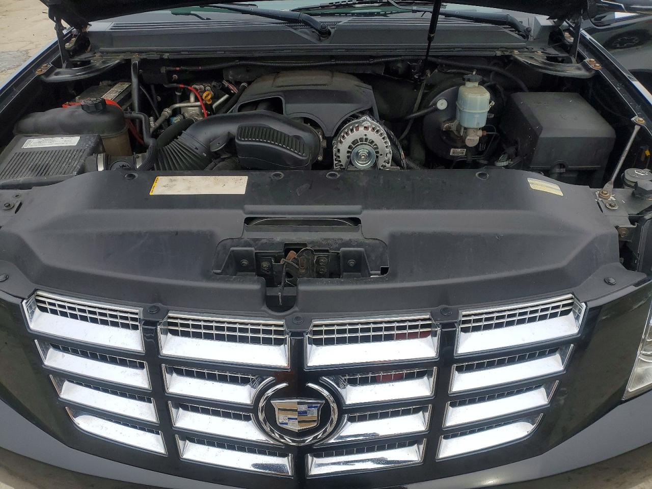 2008 CADILLAC ESCALADE ESV photo 12