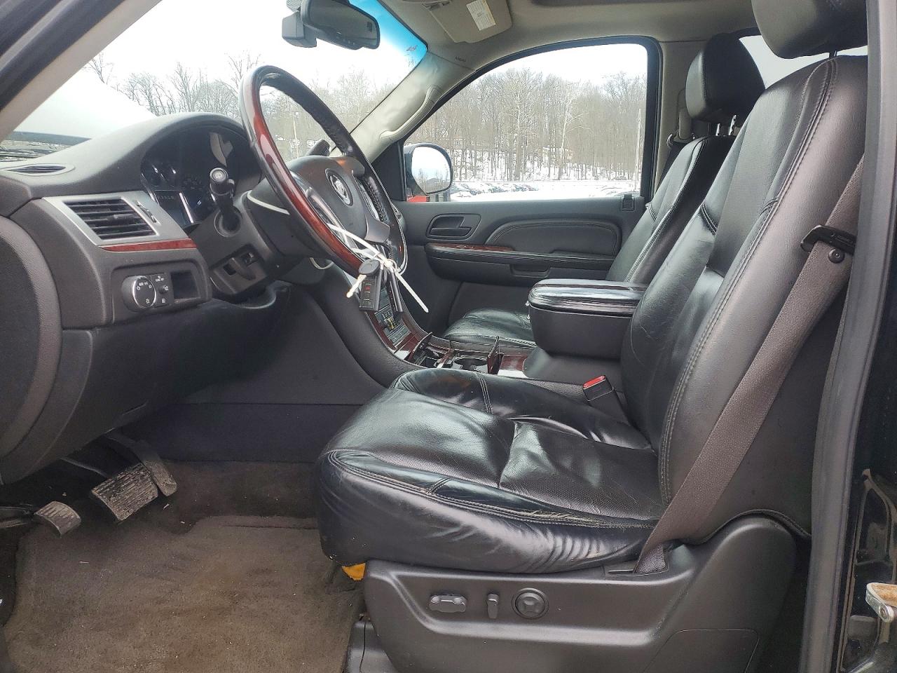 2008 CADILLAC ESCALADE ESV photo 7