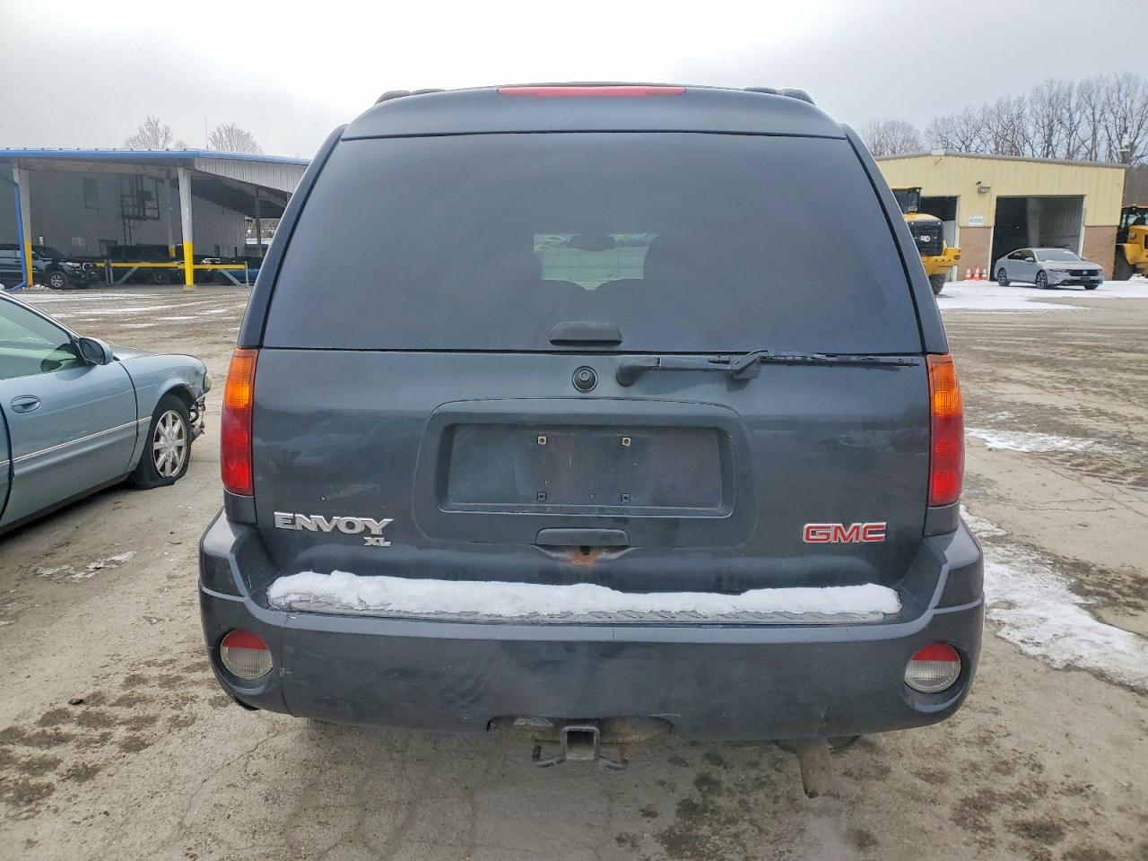 2004 GMC ENVOY XL photo 6