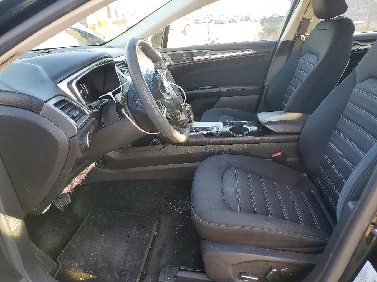 2016 FORD FUSION SE photo 7