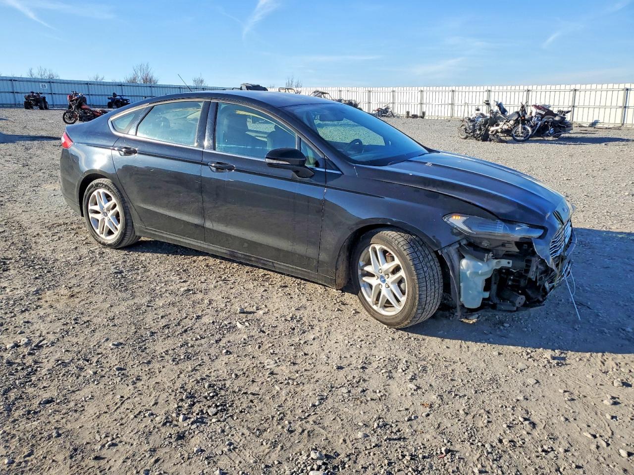 2016 FORD FUSION SE photo 4