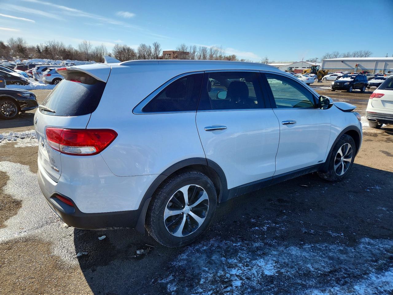 2017 KIA SORENTO photo 3