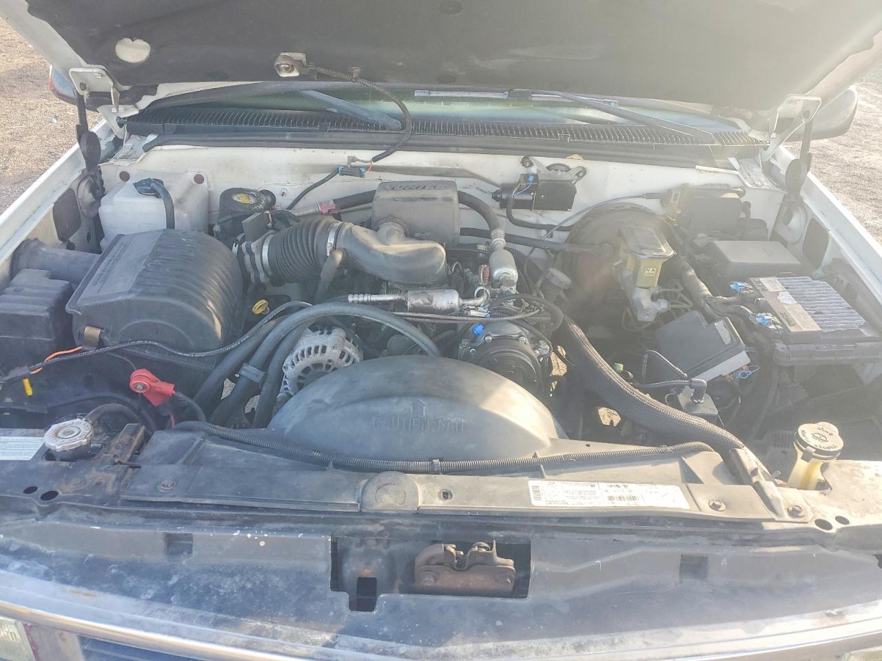 1998 CHEVROLET GMT-400 C1500 photo 11