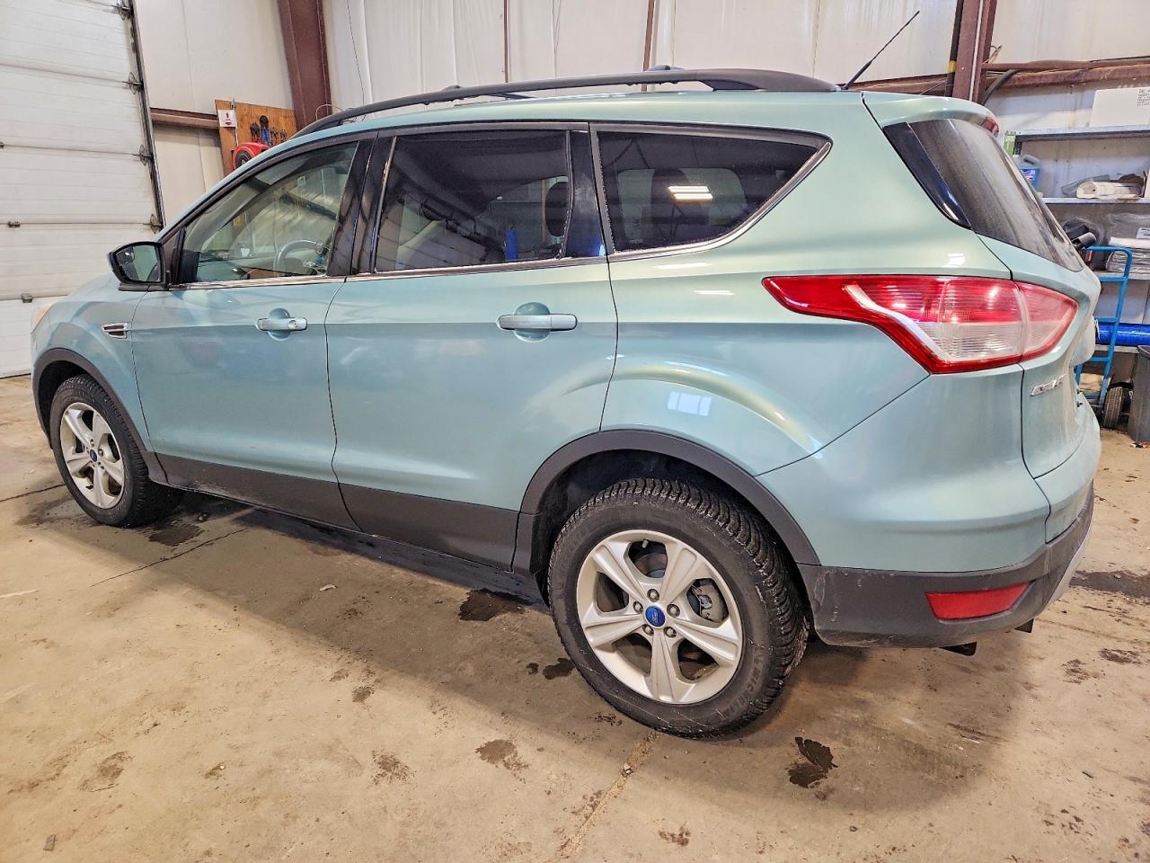 2013 FORD ESCAPE SE photo 2