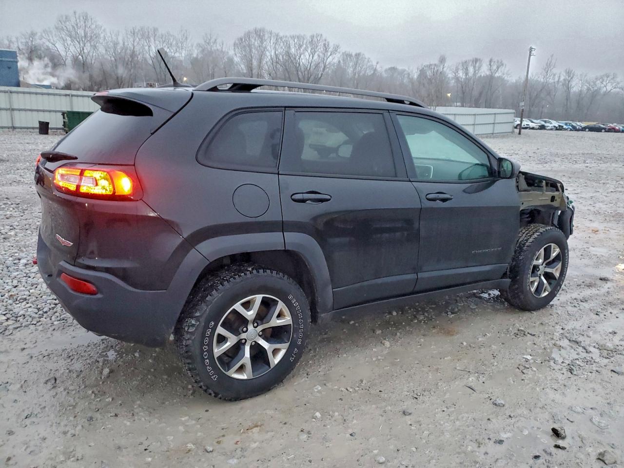 2014 JEEP CHEROKEE TRAILHAWK photo 3