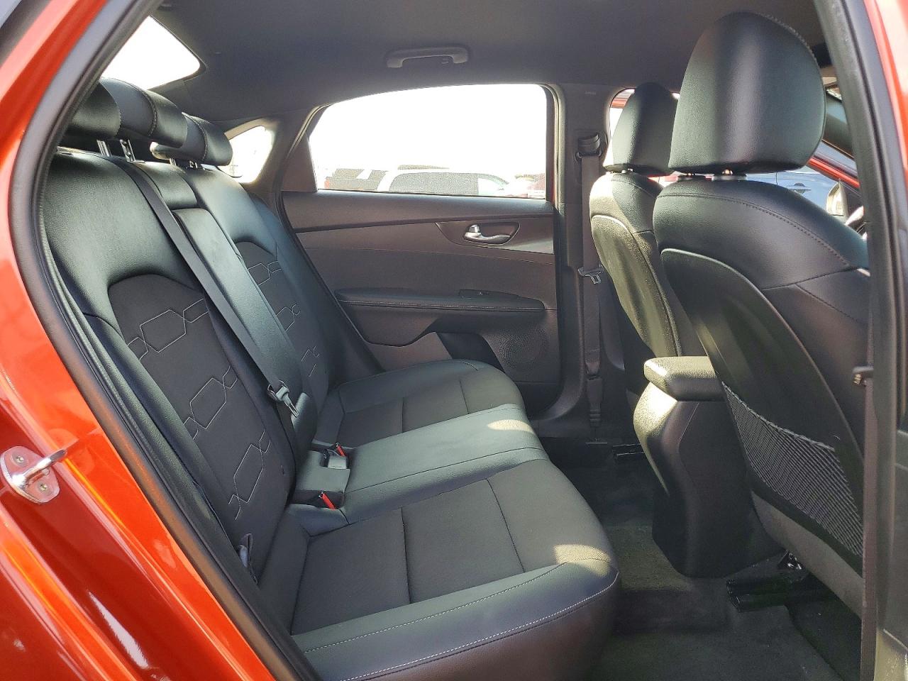 2023 KIA FORTE GT LINE photo 10
