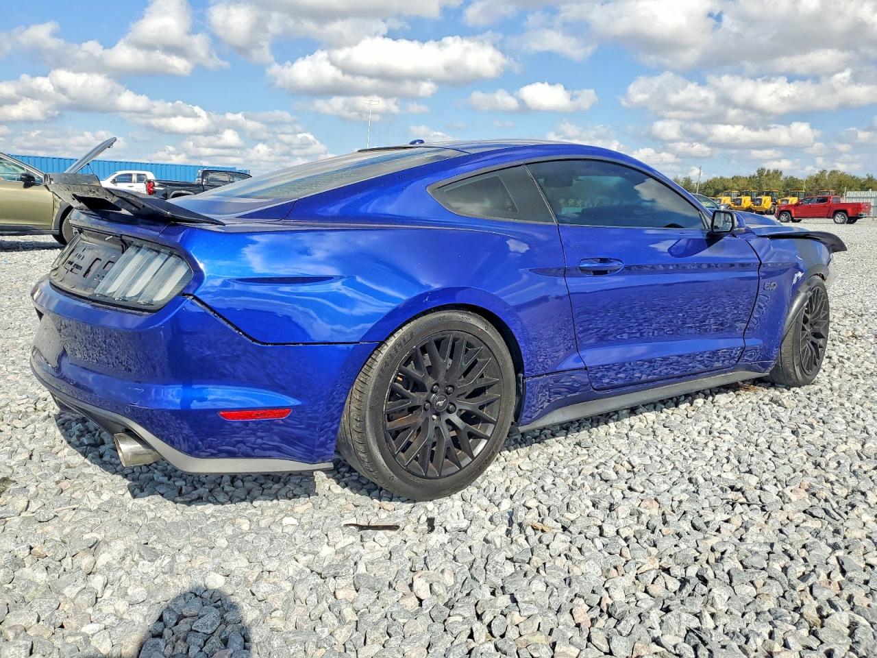 2016 FORD MUSTANG GT photo 3