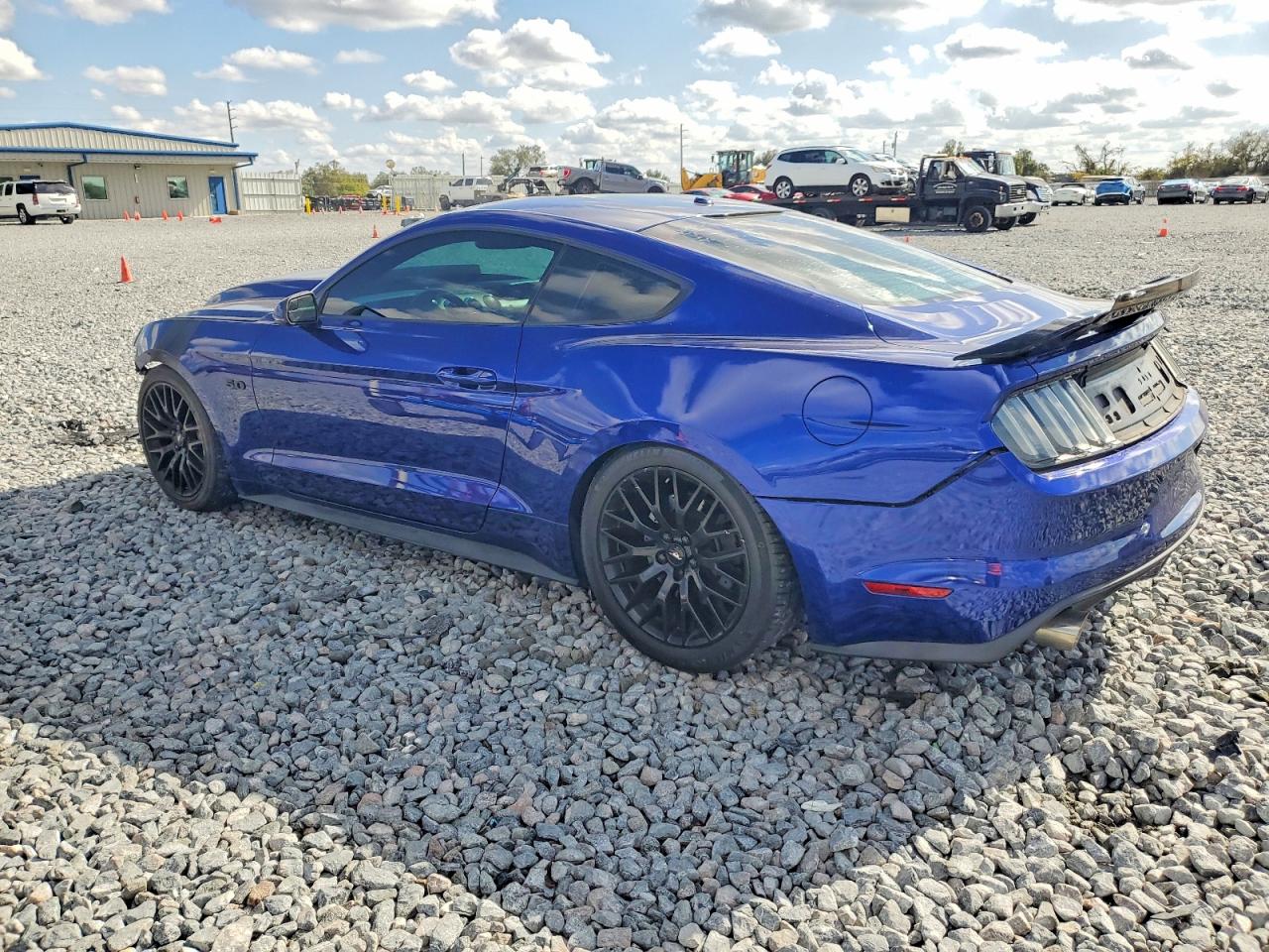 2016 FORD MUSTANG GT photo 2