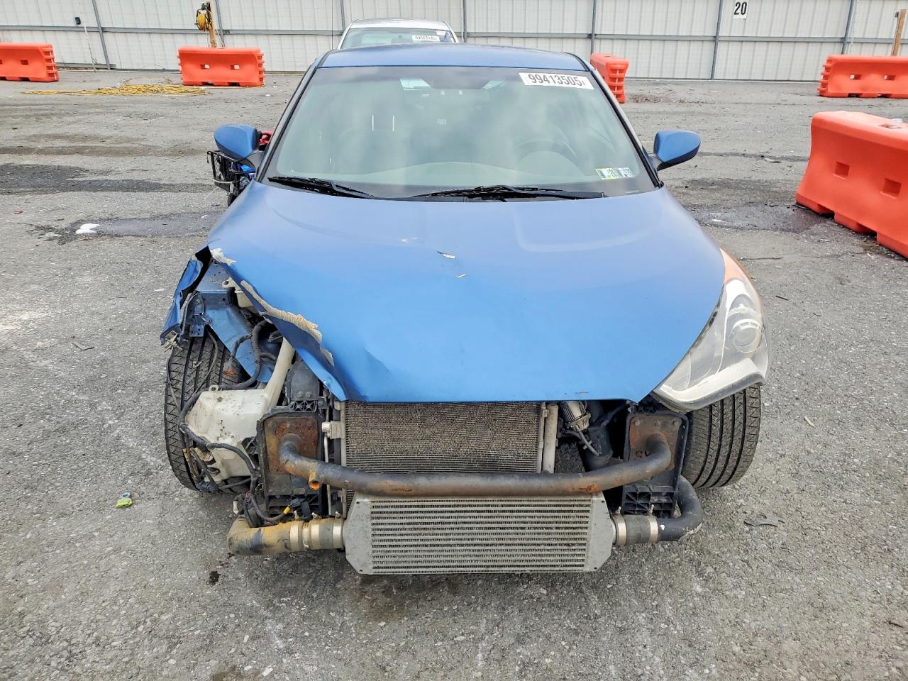 2016 HYUNDAI VELOSTER TURBO photo 9