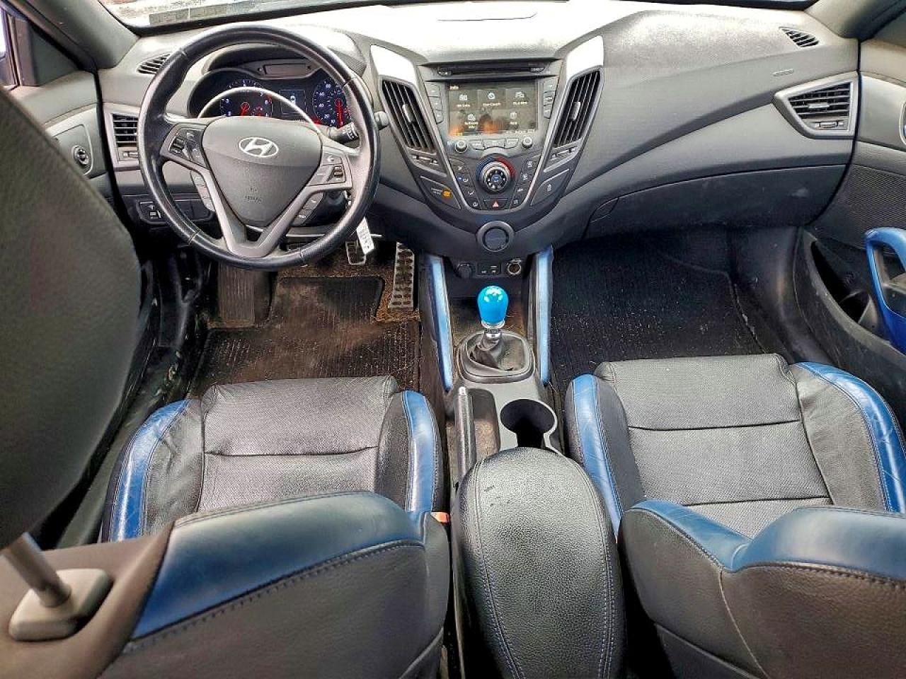 2016 HYUNDAI VELOSTER TURBO photo 15