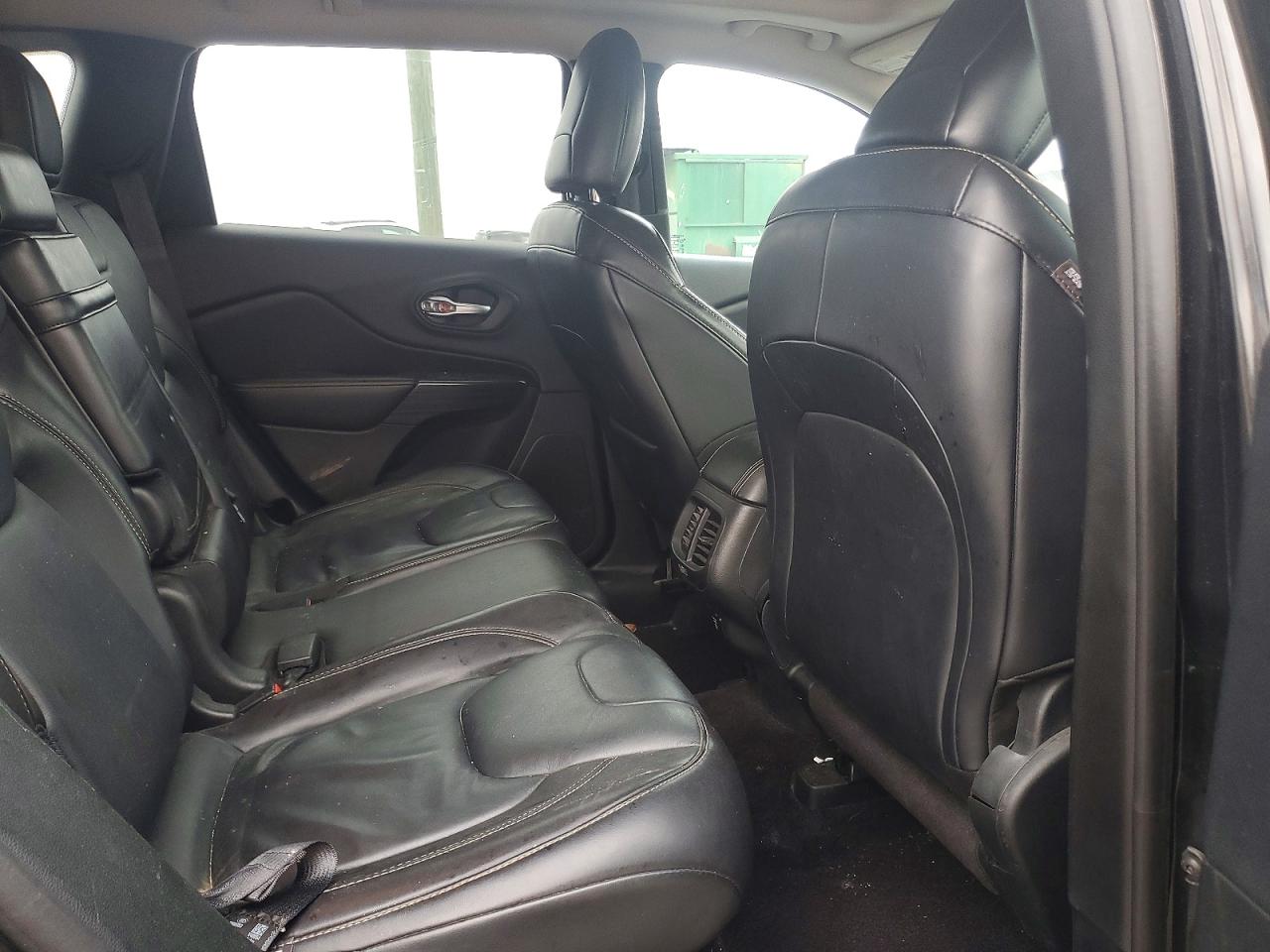 2016 JEEP CHEROKEE LIMITED photo 11