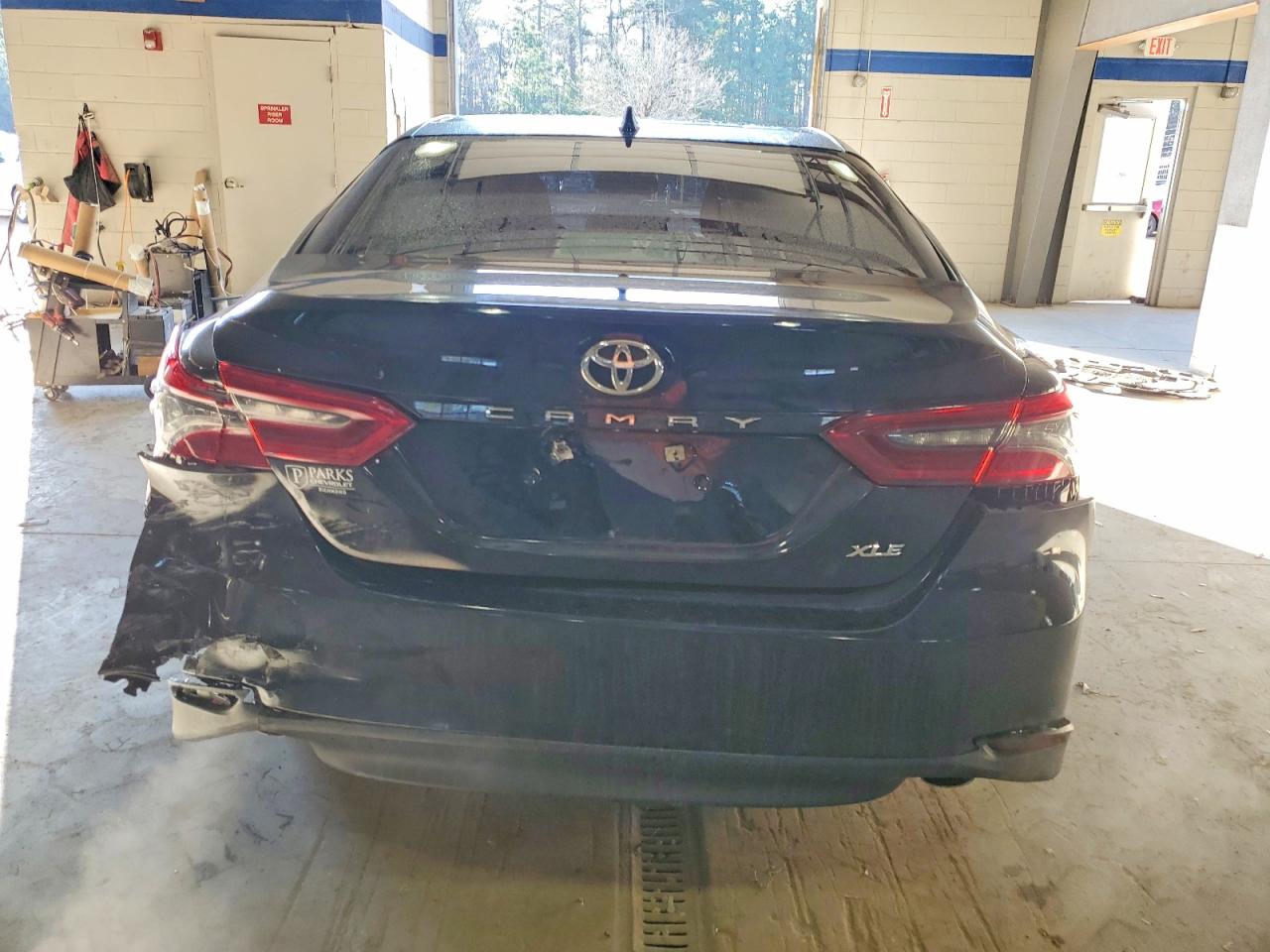 2023 TOYOTA CAMRY photo 6