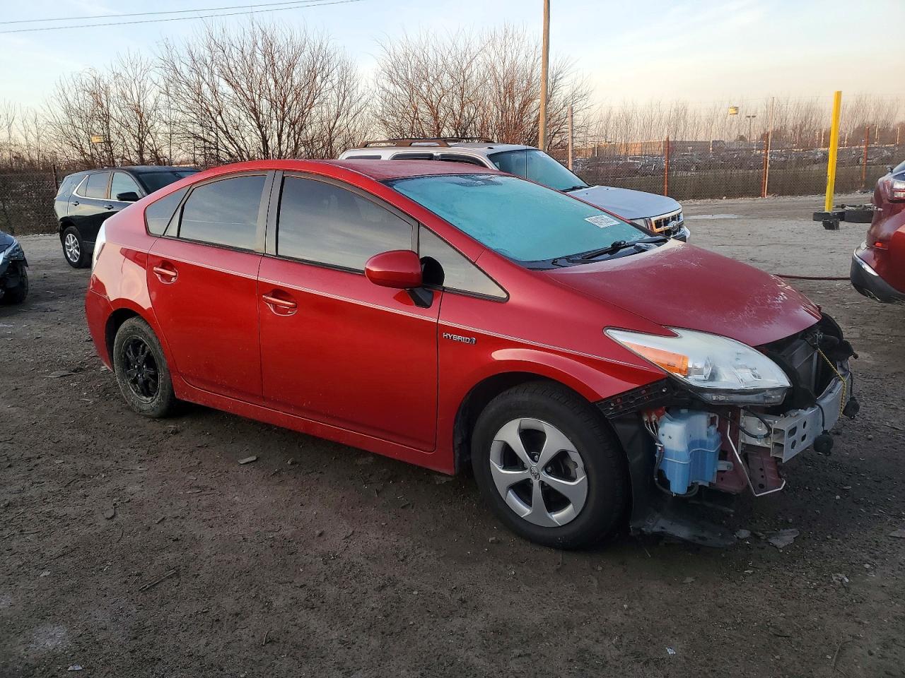 2013 TOYOTA PRIUS photo 4
