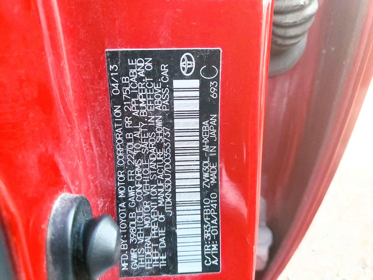 2013 TOYOTA PRIUS photo 12