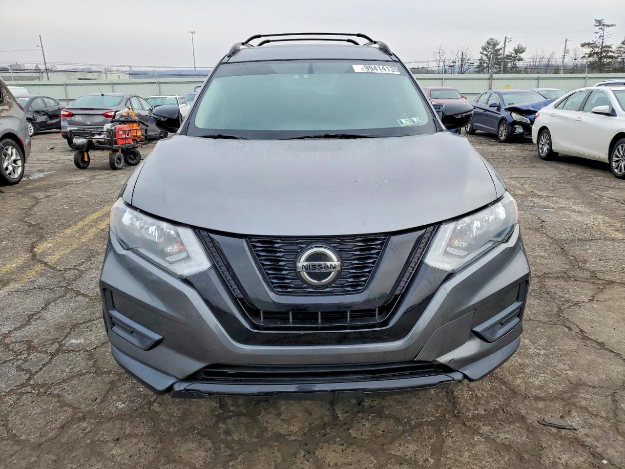 2018 NISSAN ROGUE S photo 5