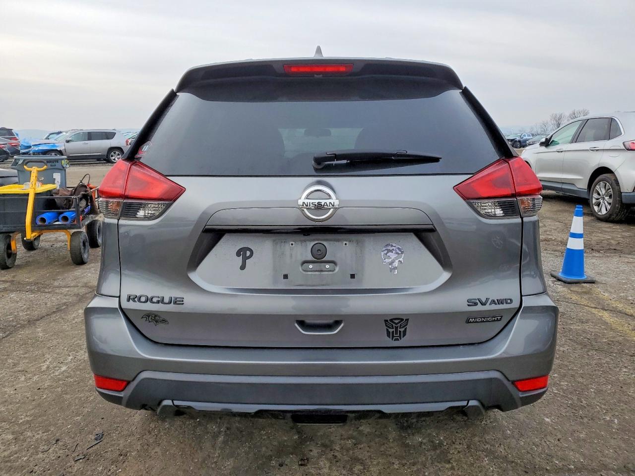 2018 NISSAN ROGUE S photo 6