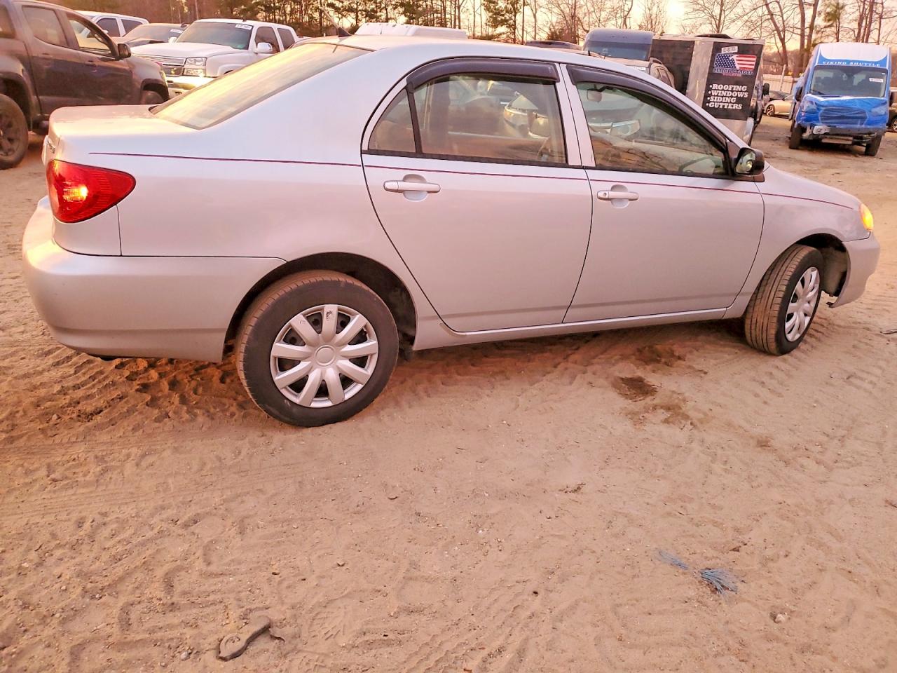 2006 TOYOTA COROLLA CE photo 7