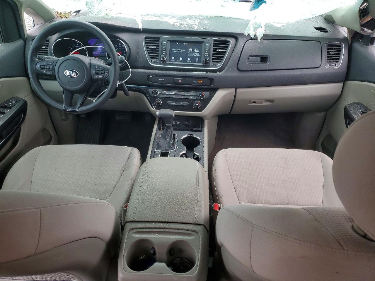 2019 KIA SEDONA LX photo 8