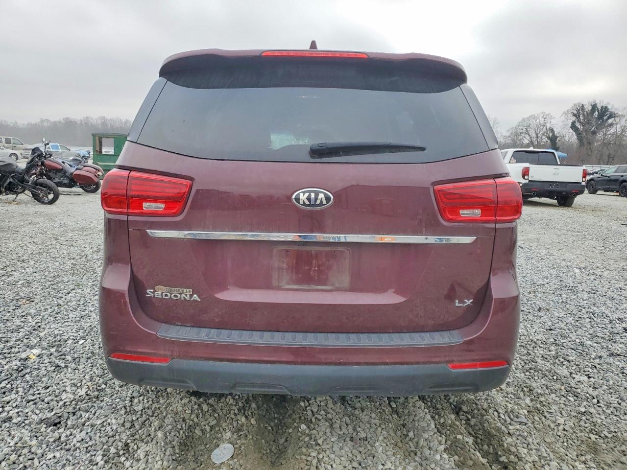 2019 KIA SEDONA LX photo 6