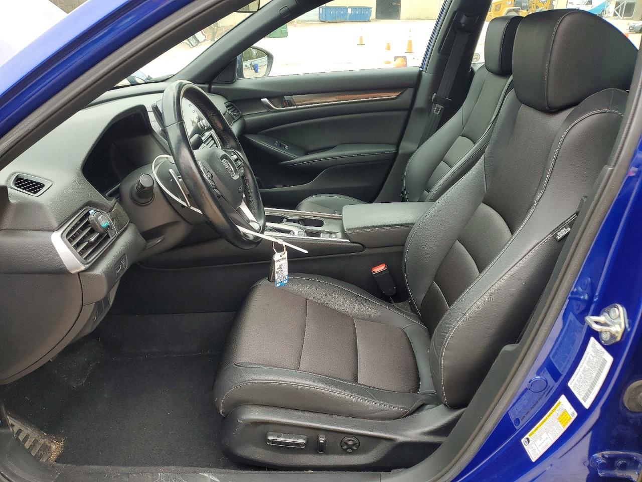2020 HONDA ACCORD SPORT photo 7