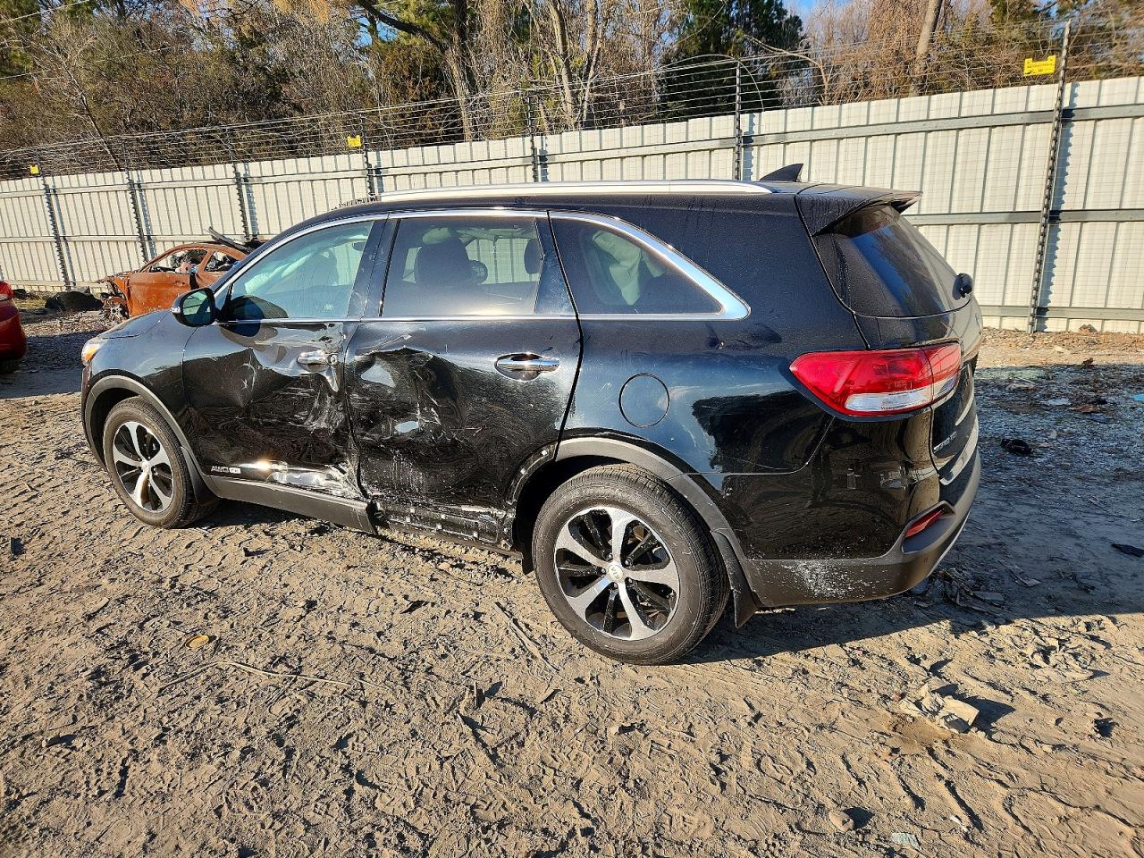 2017 KIA SORENTO EX photo 3