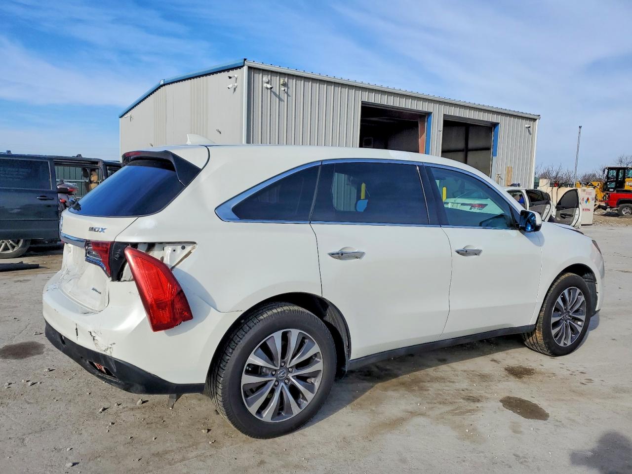 2016 ACURA MDX photo 3