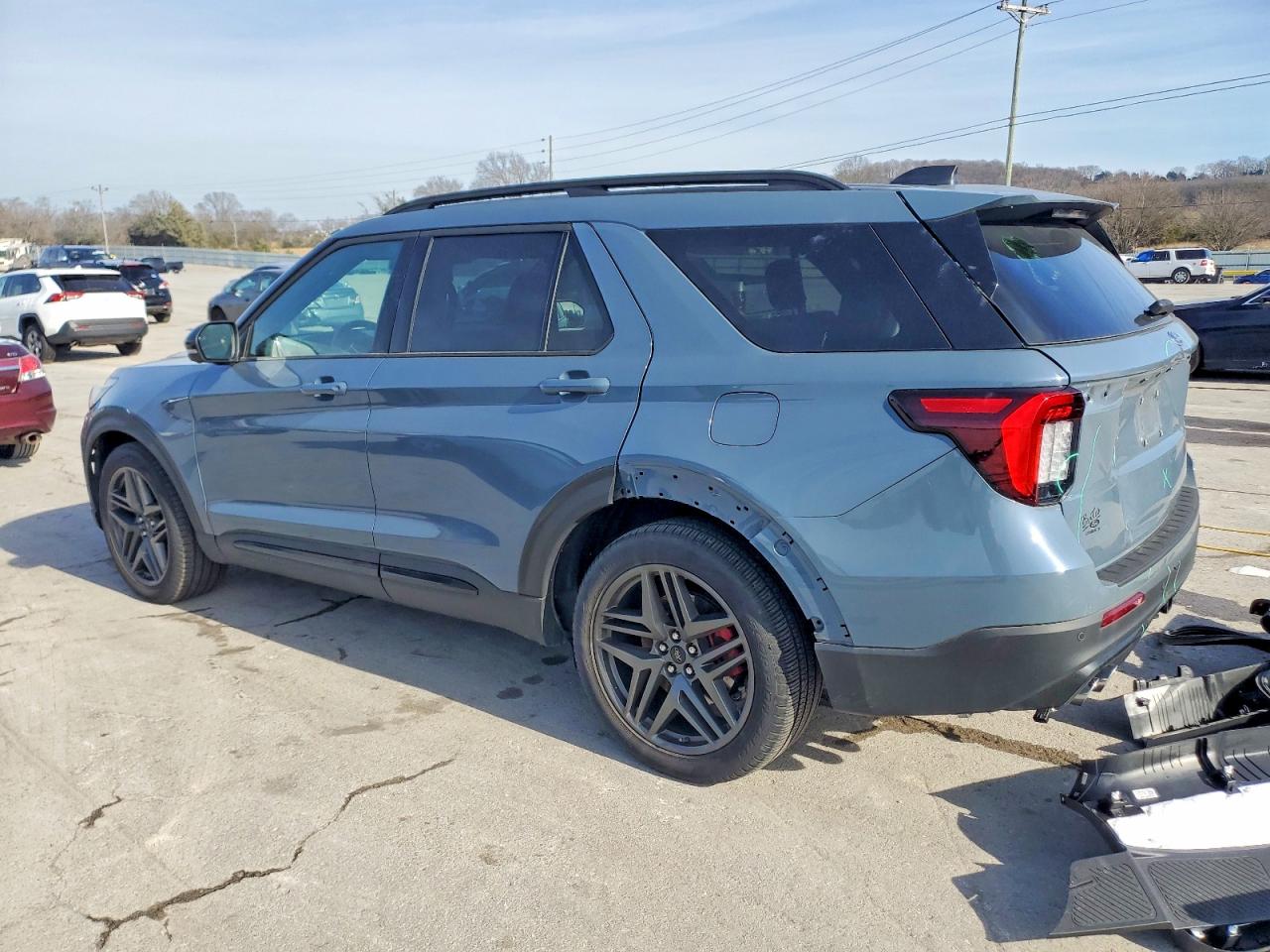 2025 FORD EXPLORER ST photo 2