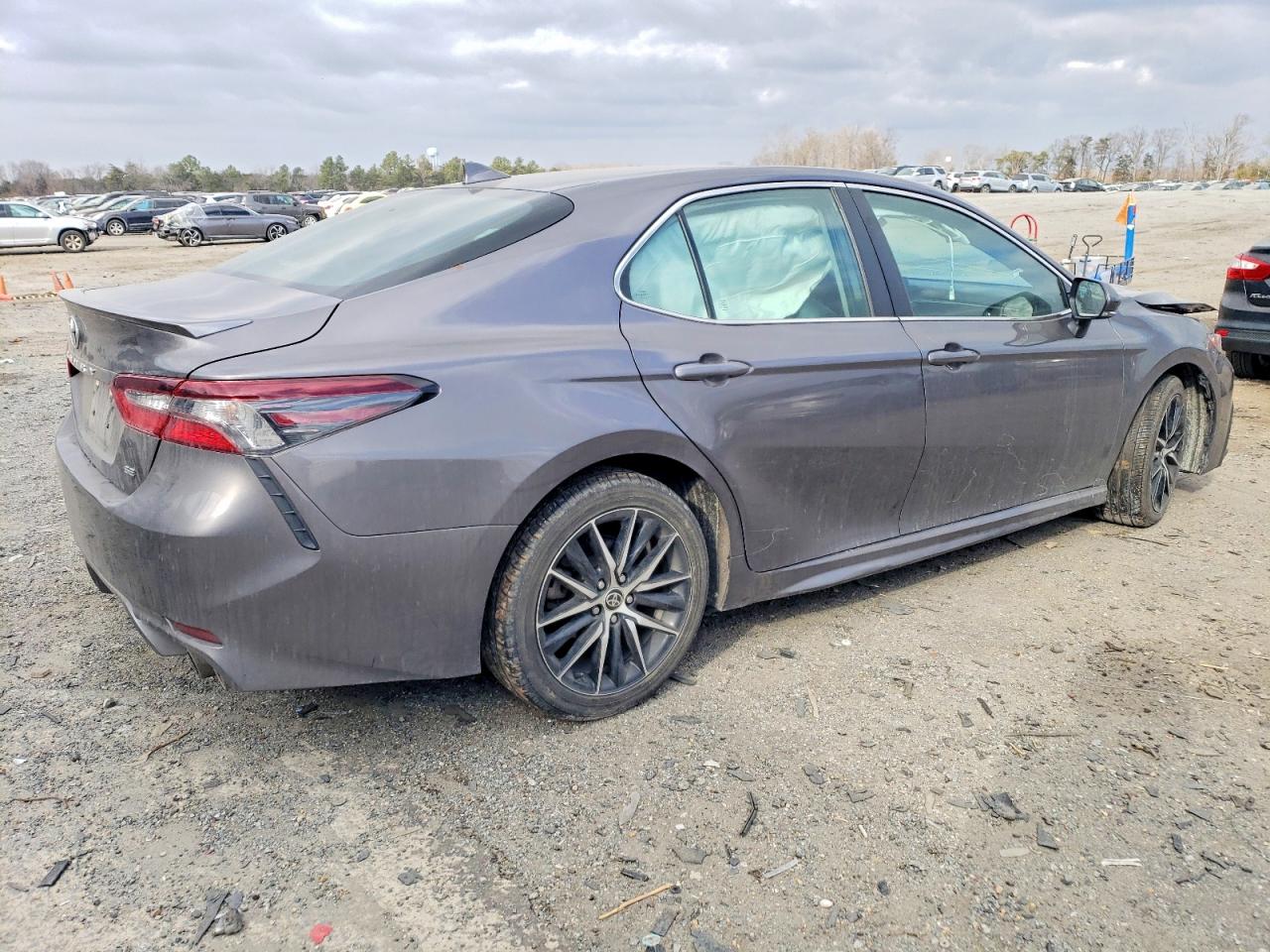 2023 TOYOTA CAMRY SE NIGHT SHADE photo 5
