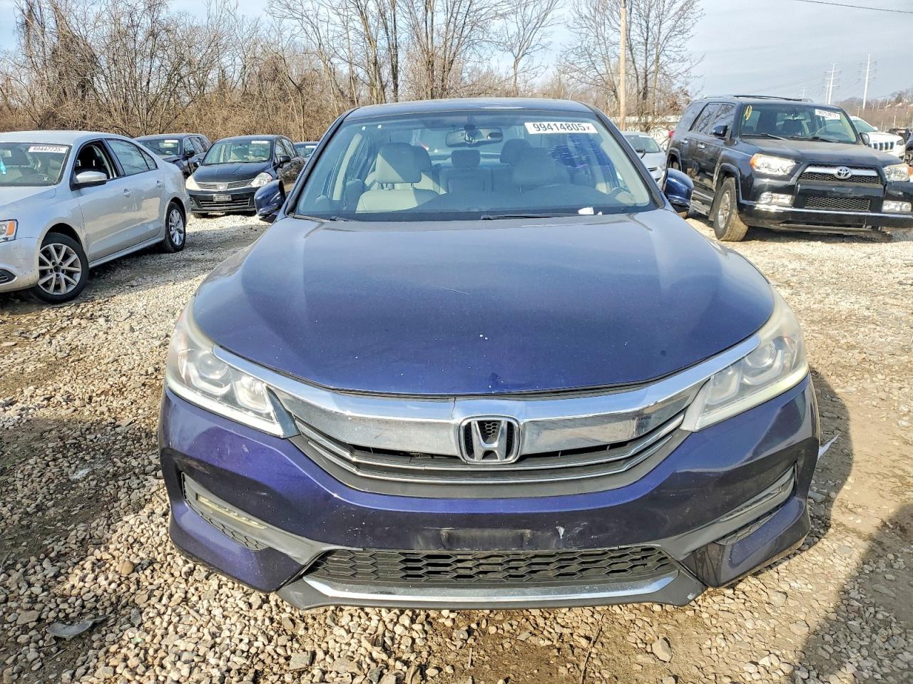 2017 HONDA ACCORD EXL photo 5