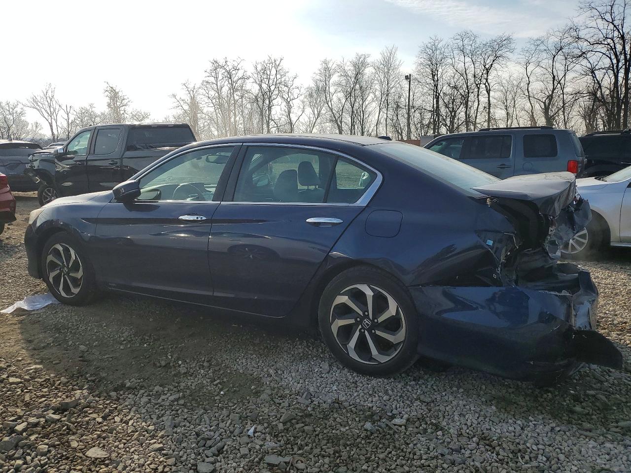 2017 HONDA ACCORD EXL photo 2