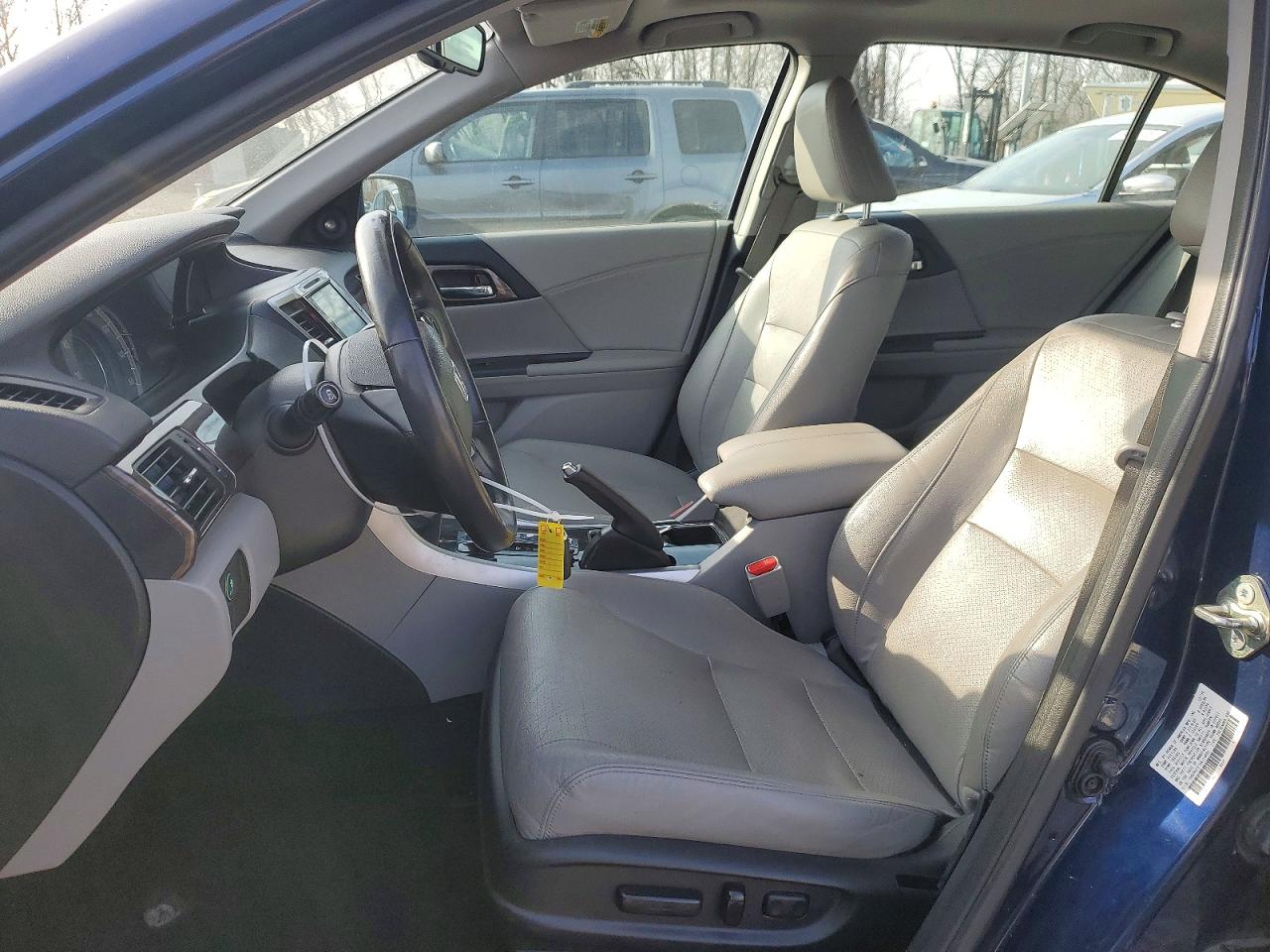 2017 HONDA ACCORD EXL photo 7