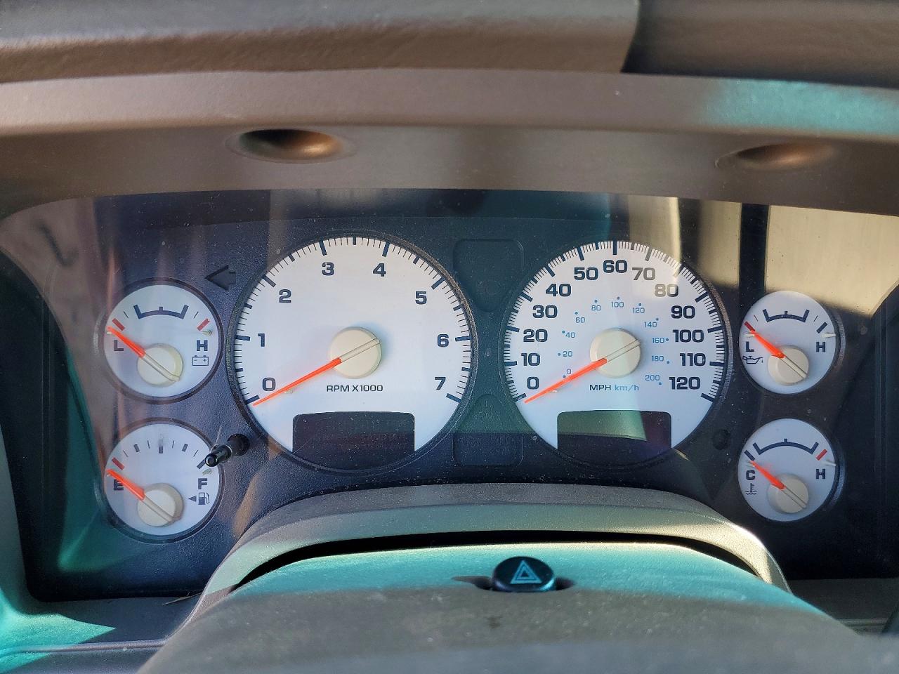2002 DODGE RAM 1500 photo 9
