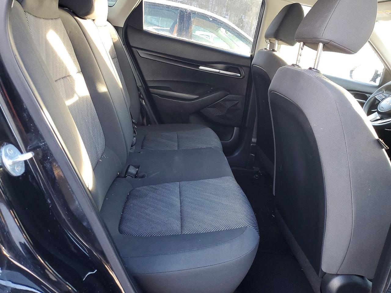 2023 KIA SELTOS LX photo 11