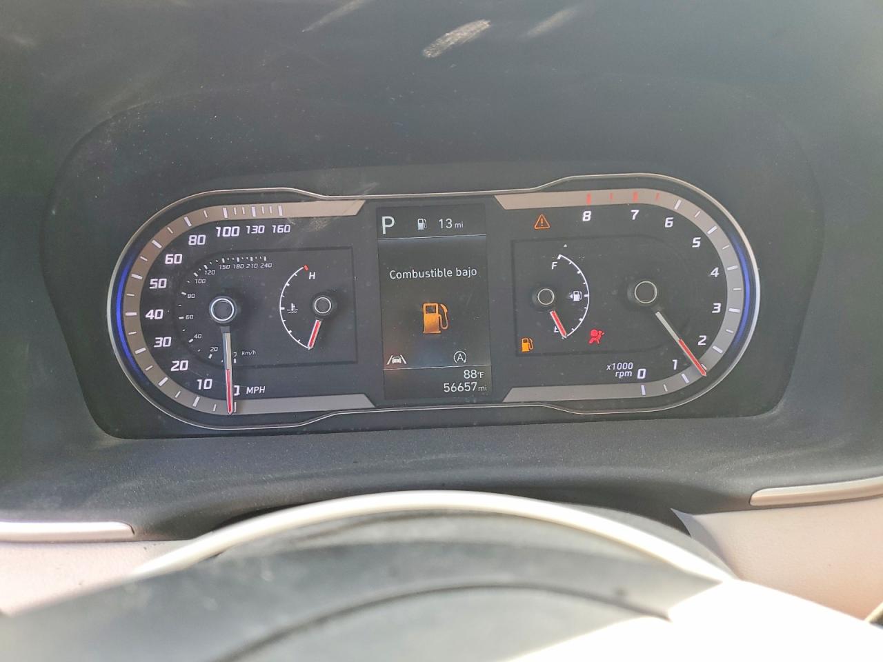 2024 HYUNDAI TUCSON SEL photo 9