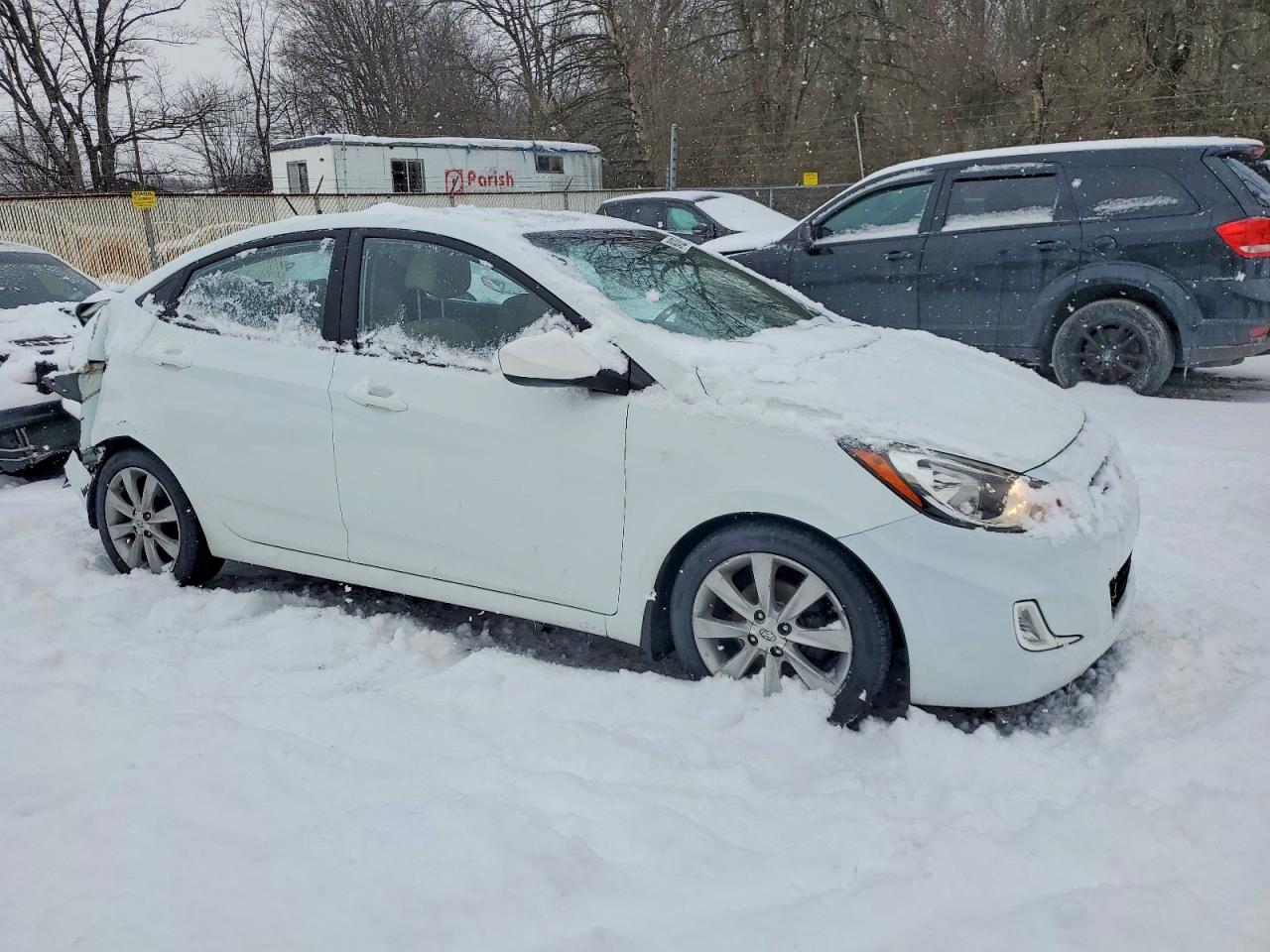 2012 HYUNDAI ACCENT GLS photo 4