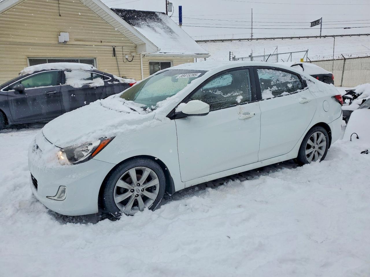 2012 HYUNDAI ACCENT
