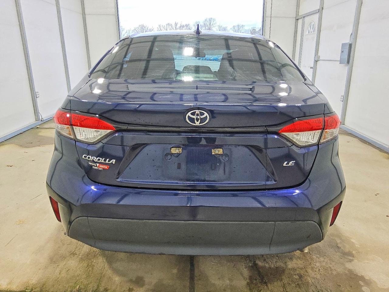 2024 TOYOTA COROLLA LE photo 6