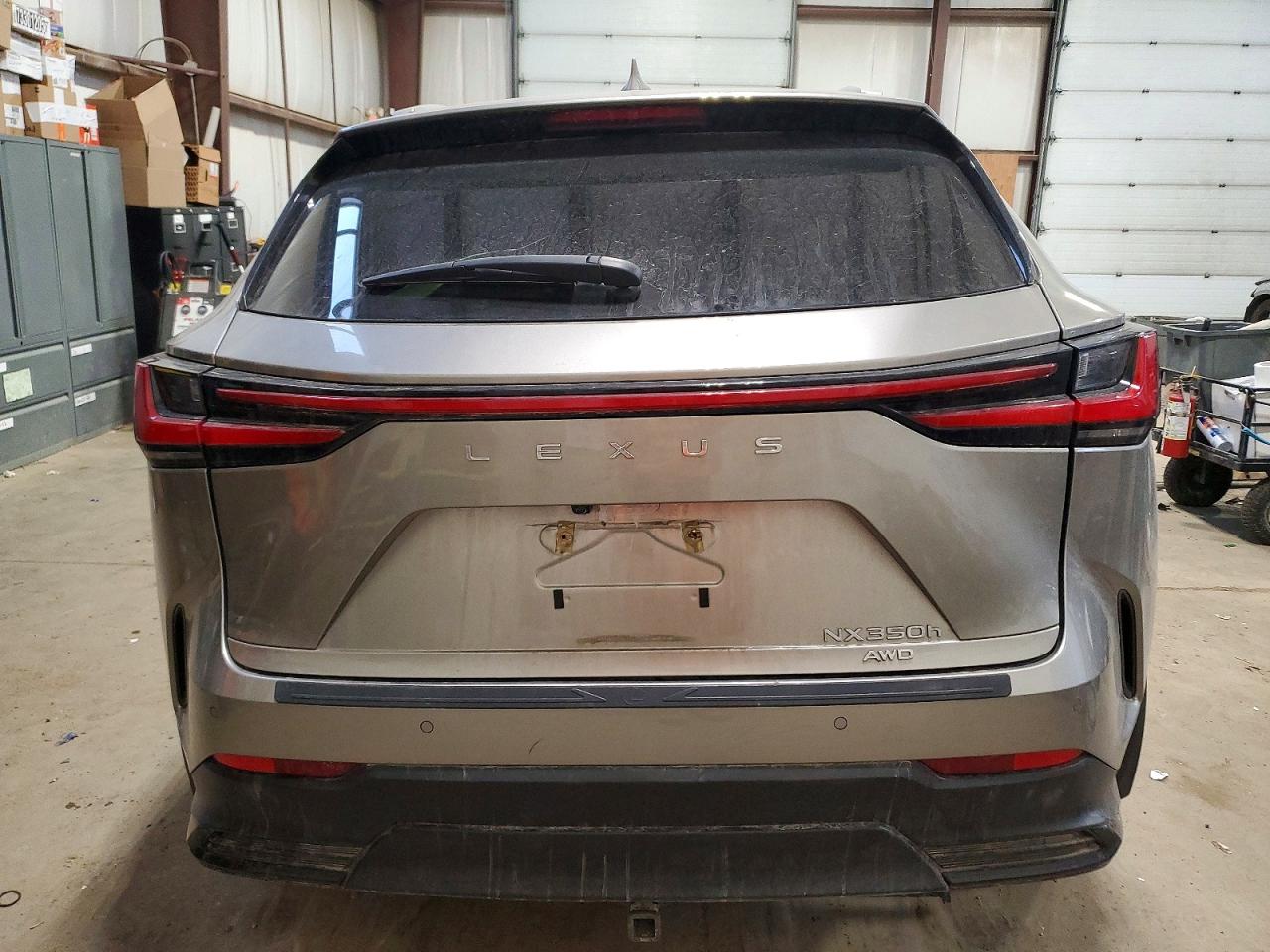 2023 LEXUS NX 350H photo 6