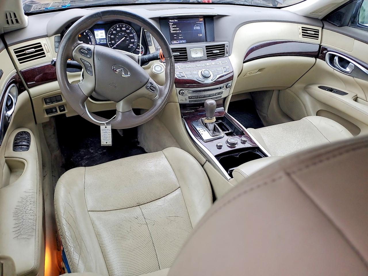 2011 INFINITI M37 X photo 15