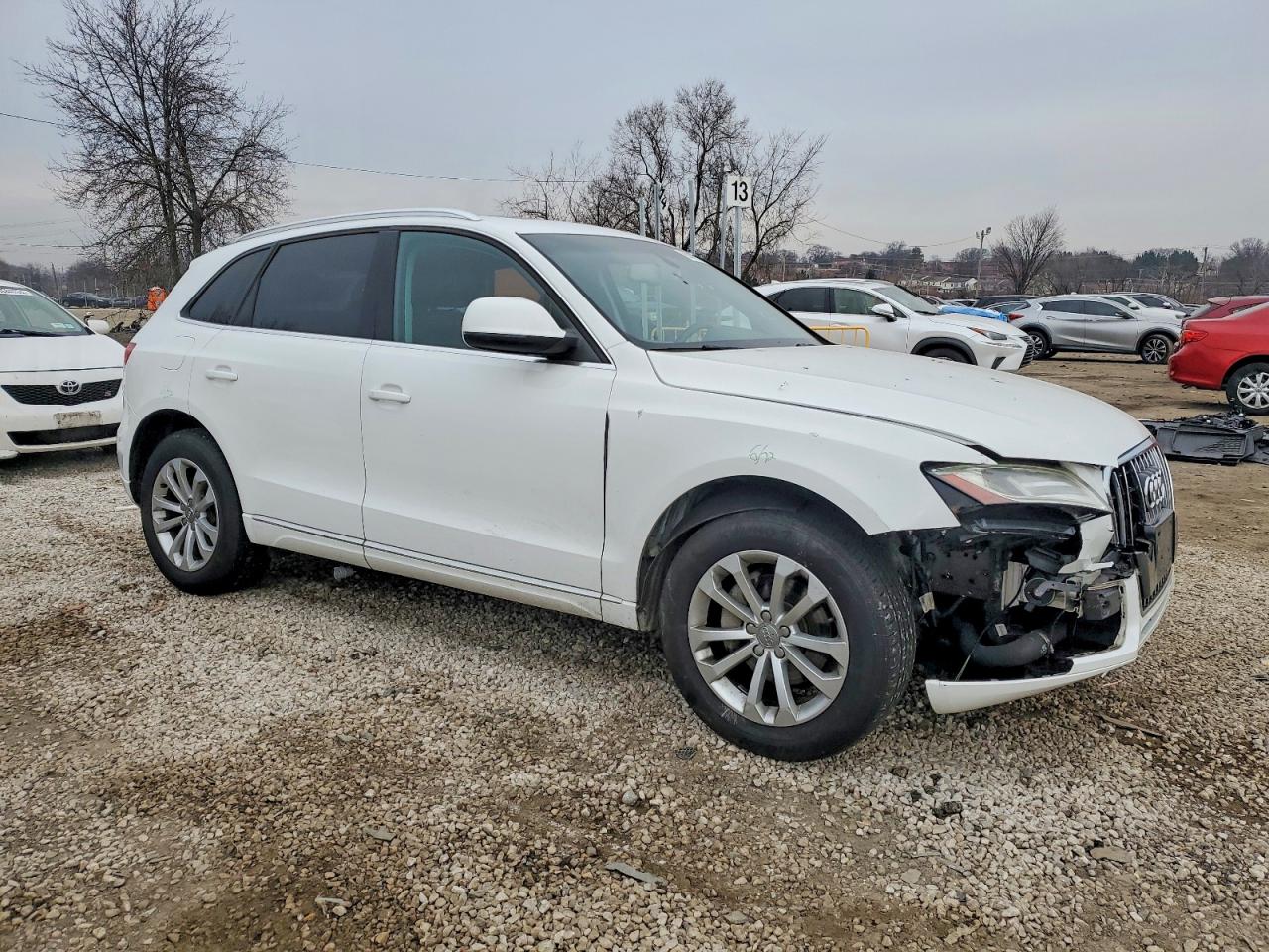 2013 AUDI Q5 PREMIUM PLUS photo 4
