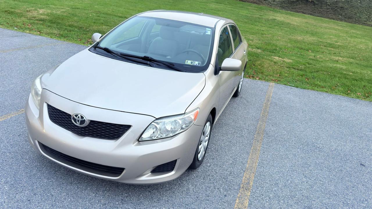 2009 TOYOTA COROLLA BASE photo 2