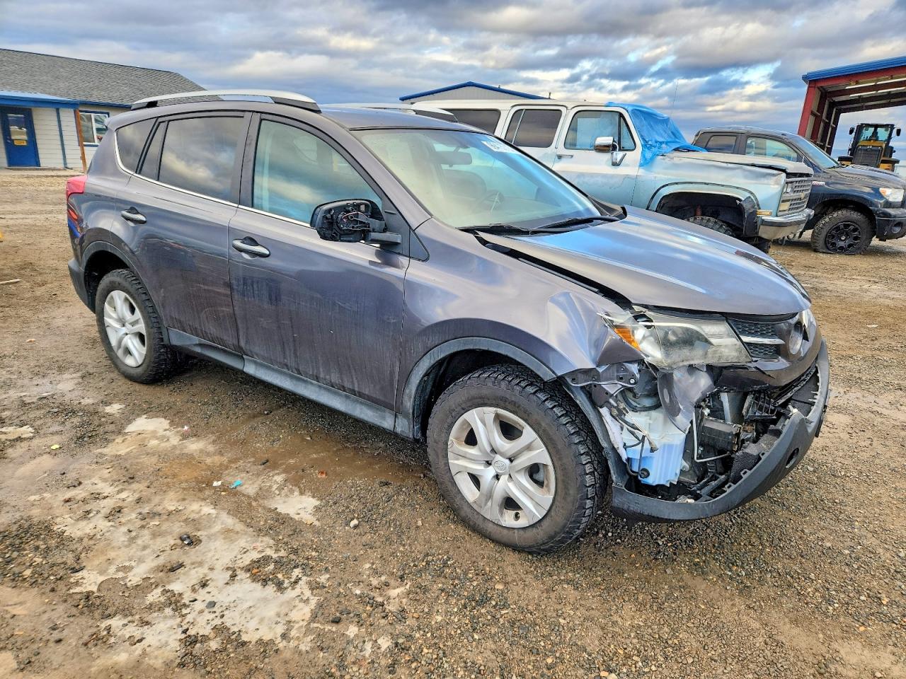 2014 TOYOTA RAV4 LE photo 4