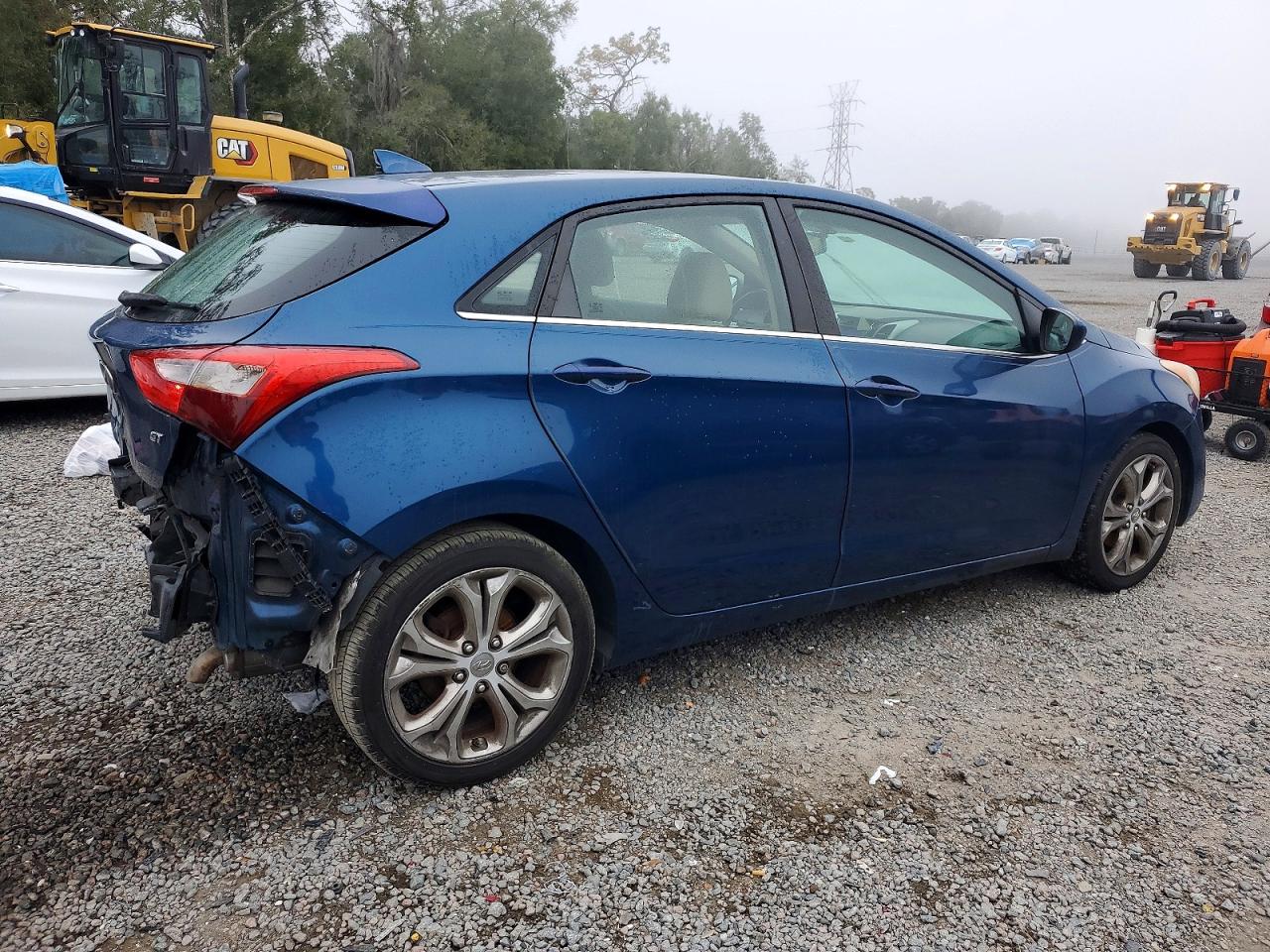 2013 HYUNDAI ELANTRA GT photo 3