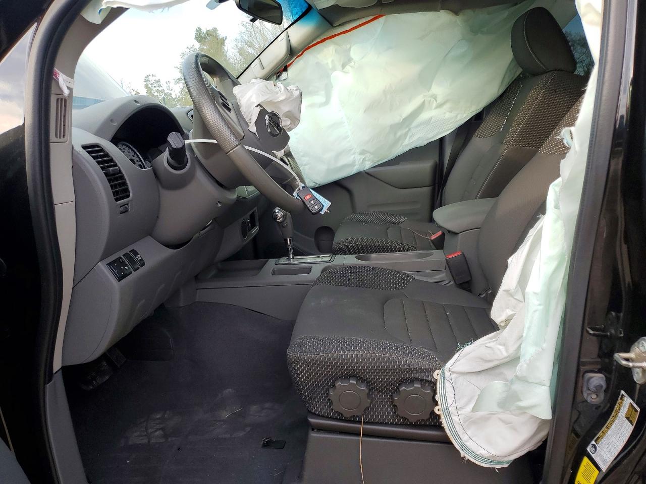 2019 NISSAN FRONTIER S photo 7