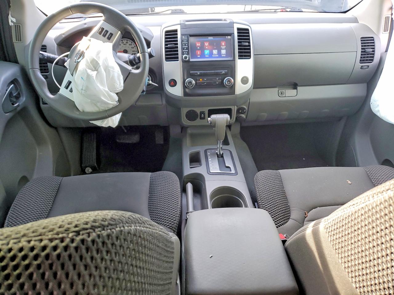 2019 NISSAN FRONTIER S photo 8