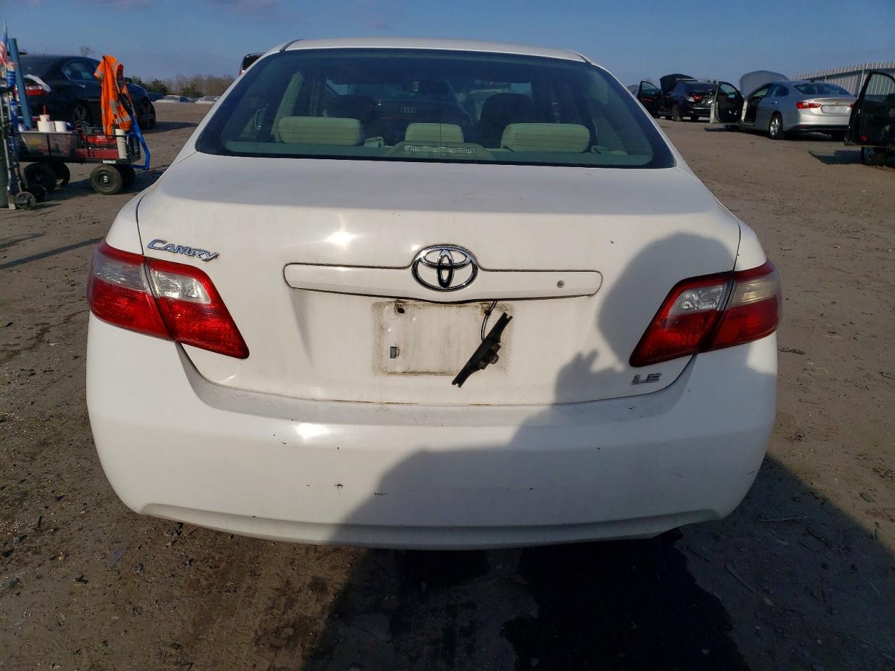 2009 TOYOTA CAMRY BASE photo 6